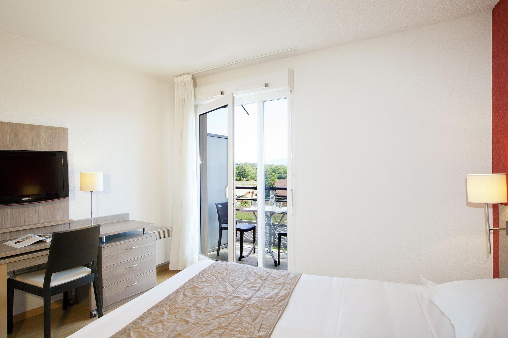 Sejours & Affaires Geneve Gex Les Rives Du Leman Aparthotel Ngoại thất bức ảnh