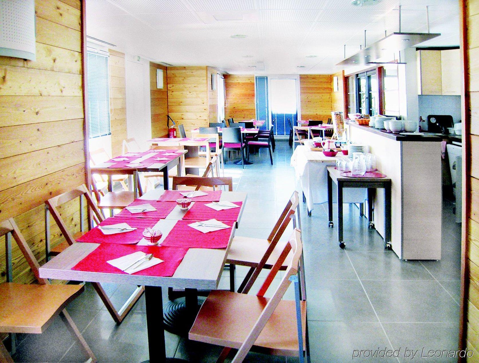 Sejours & Affaires Geneve Gex Les Rives Du Leman Aparthotel Nhà hàng bức ảnh